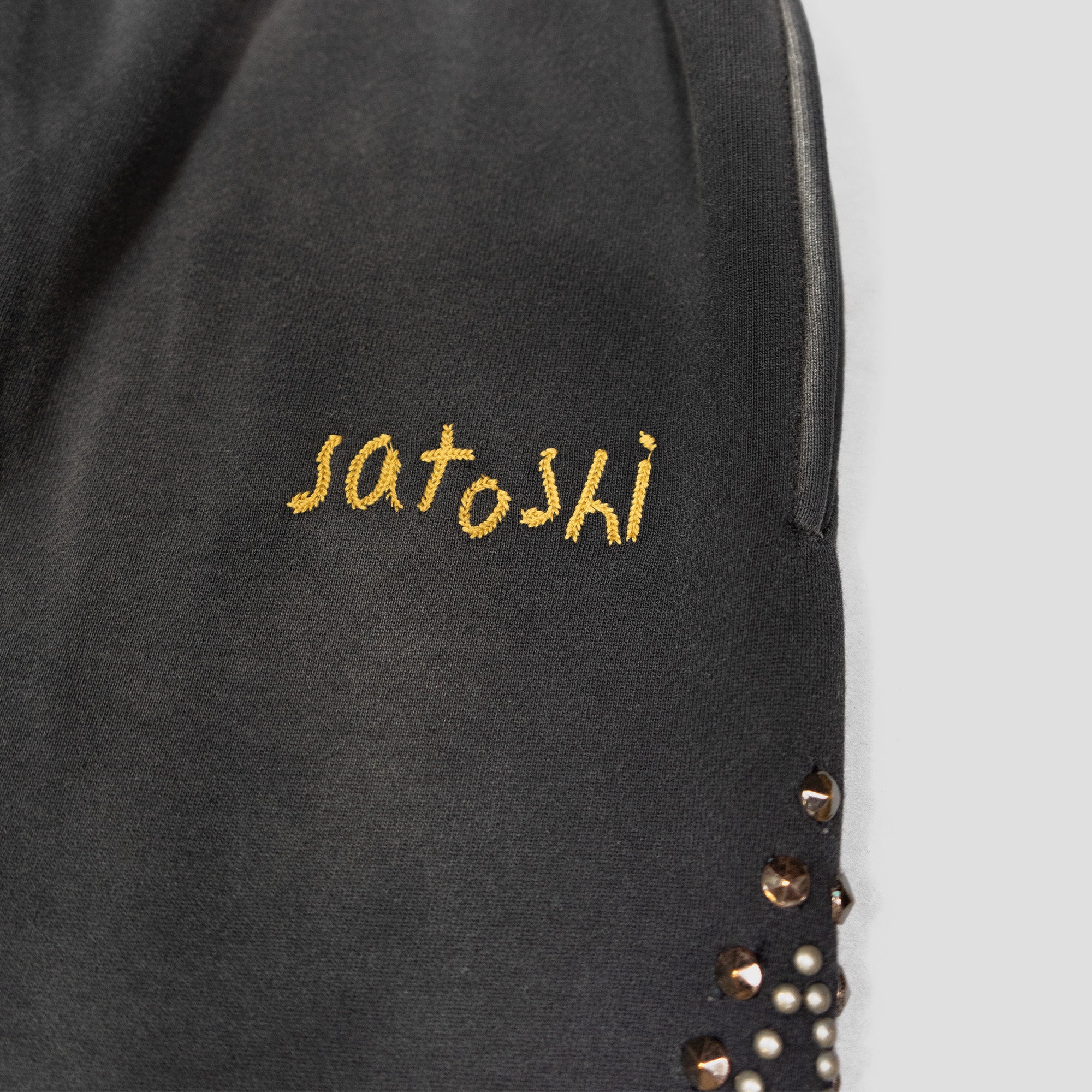 STAR STUDDEDE SWEAT PANTS